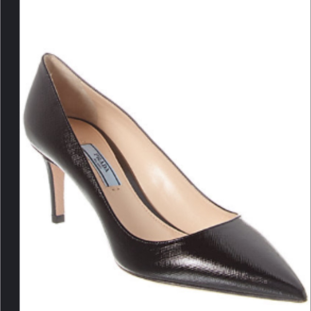 Prada Saffiano pointed toe pumps
